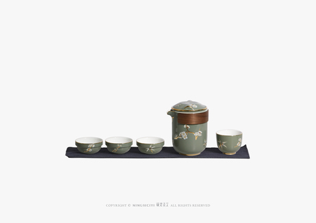 《岁寒三友》旅行茶具